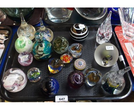 Caithness Spacetrail paperweight and assorted other weights Condition Report: Available upon request
