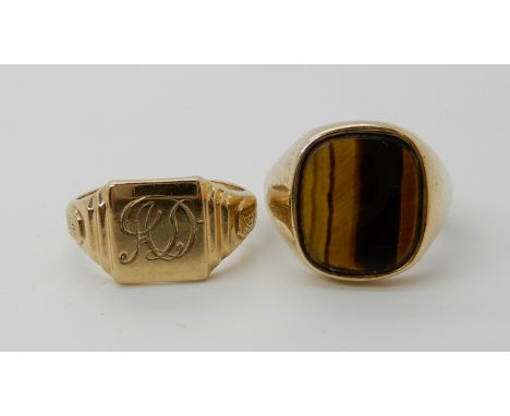 A 9ct gold signet ring size R, and a 9ct gold tigers eye signet ring size Q1/2, weight combined 12.5gms Condition Report: Sig