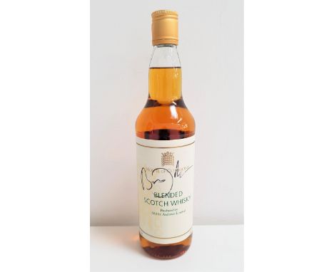 SIGNED HOUSE OF COMMONS BLENDED SCOTCH WHISKYthe label signed by Boris Johnson. Produced by Old St. Andrews Limited. 70cl and