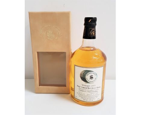 SIGNATORY 1977 LITTLEMILL SINGLE LOWLAND MALT SCOTCH WHISKYbottled at Littlemill Distillery in 2001 having matured in an oak 