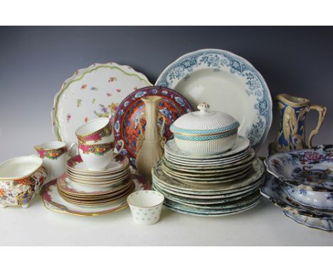 A selection of 19th century and later ceramics, to include a part dinner service, an Aesiatic Pheasant pattern cake stand, a 