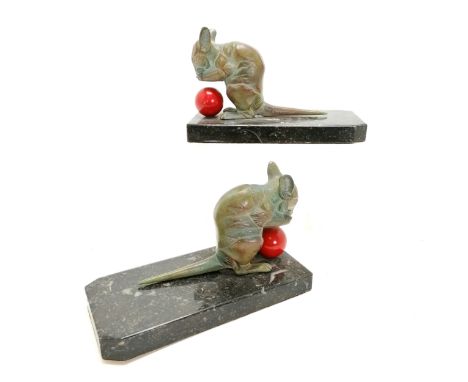 Art Deco pair of H Moreau bookends depicting painted metal mice on marble bases with red galalith / bakelite balls - 17cm x 8