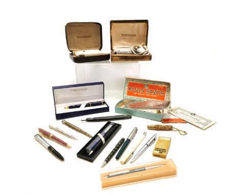 Qty of pens inc boxed Waterman ballpoint pen, Nura lighter pen, Yard-o-led, Parker etc t/w qty of razors inc boxed Rolls Razo