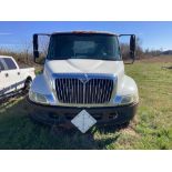 2003 International 4300 Flatbed Truck w/ Liftgate - Inoperable - 7.6L DT466 Diesel Engine