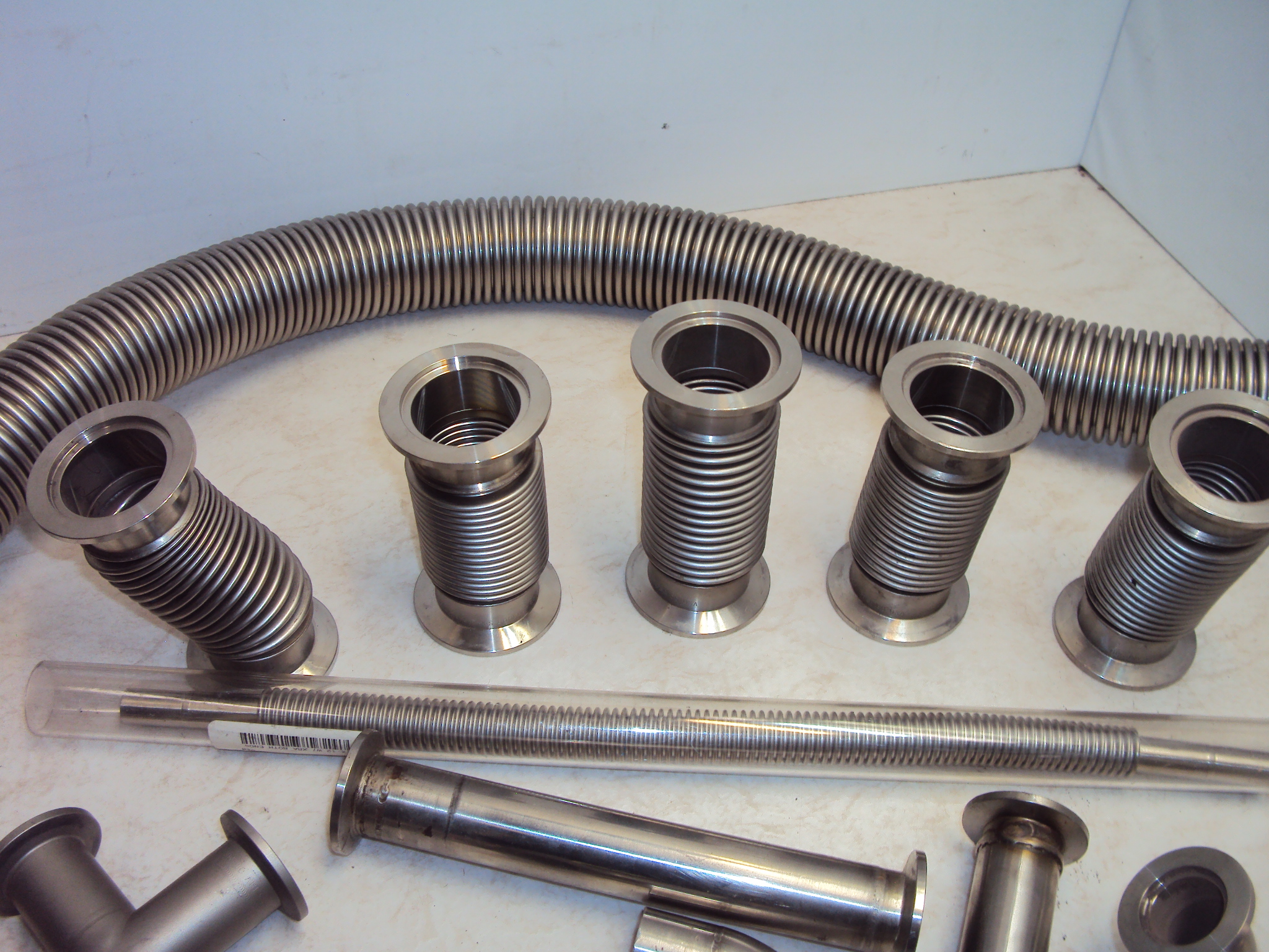 HIGH VACUUM BELLOWS PIPING [LOCATED AT LIVONIA MI. WAREHOUSE. CONTACT