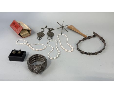 A MIXED LOT TO INCLUDE SILVER METAL BANGLE, JAPANESE CUFFLINKS 