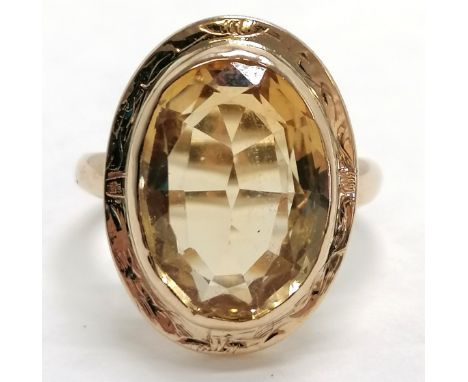 Unmarked gold citrine stone set ring, tests as 14ct - size O½ &amp; 4.2g total weight 