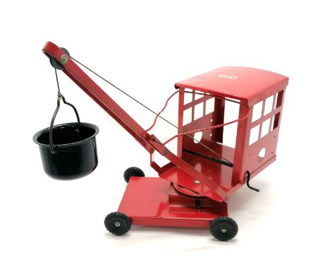 Vintage Triang red crane with bucket - 25cm high to cab 