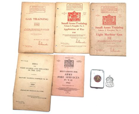6 x WWII War office pamphlets inc drill for foot guards &amp; small arms training : sten machine carbine &amp; light machine 