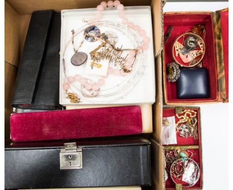 Costume jewellery including silver bangle etc