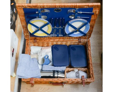 An Optima picnic hamper fully filled with Avanti ceramics, flask and sandwich boxes, whicker 