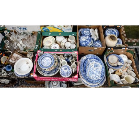 A very large collection of blue and white ceramics, including Spode, meat plates, tea wares, jugs, Royal Doulton Cat, etc; to
