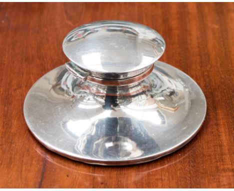 A Capstan inkwell a/f weighted base 5.12 troy oz/ 159.2 grams approx. Birmingham 1911 