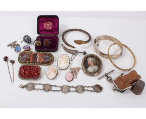 Group antique and later jewellery including a Victorian agate panel brooch, cameos, silver bangle with engraved scroll decora