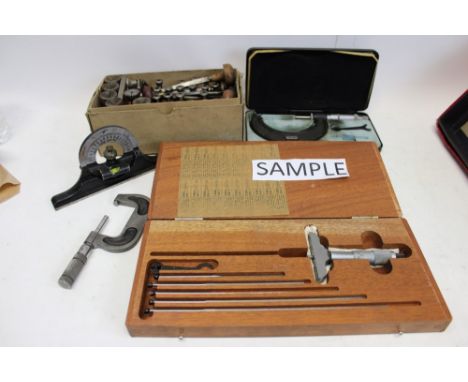 Selection of engineering tools and gauges - including micrometres and other items