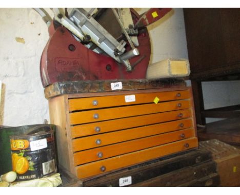 Odana ' Eight - Five ' handprinting press with rollers, together with a table top cabinet containing a quantity of printers t