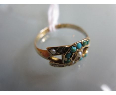 15ct Gold turquoise and split pearl ring of interlocking horseshoe design