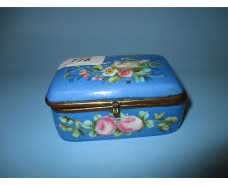 19th Century rectangular Continental ceramic trinket box, the cover painted with birds