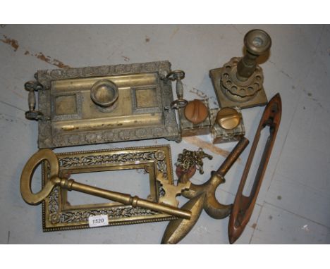 Brass inkstand (minus inkwell) together with another inkstand (a/f) and a small quantity of other metalware
