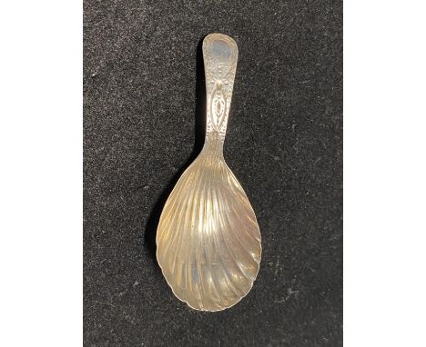 A Georgian silver caddy spoon, makers mark EM, 10g 