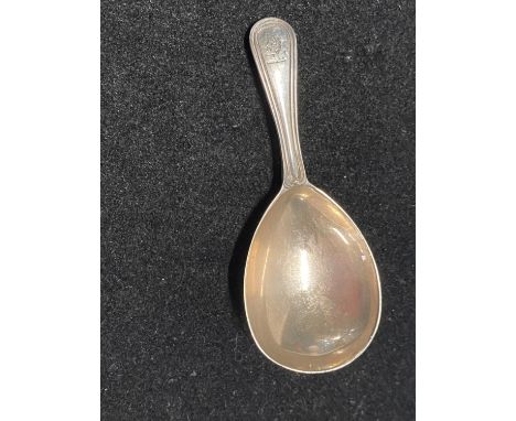 A hallmarked for London 1799 silver caddy spoon by William Eley and William Fearn, 14g 