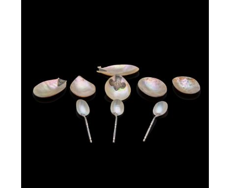  A QUANTITY OF MOTHER-OF-PEARL ITEMS INDIA, GUJARAT, 17TH CENTURY AND LATER comprising four silver-mounted spoons (one broken