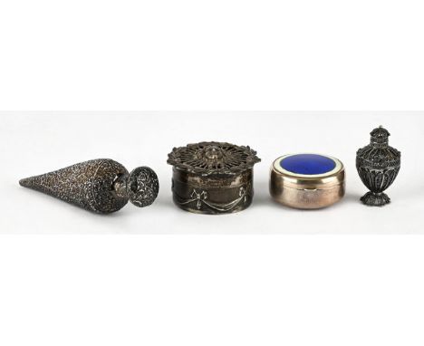 Silver potpourri pot, of circular form with sunburst top, by William Comyns, London 1909, small circular box with blue and wh