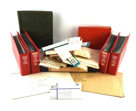 Stamps - Great Britain collection of mainly Queen Elizabeth II issues, includes first day covers, mint issues, booklets, shee