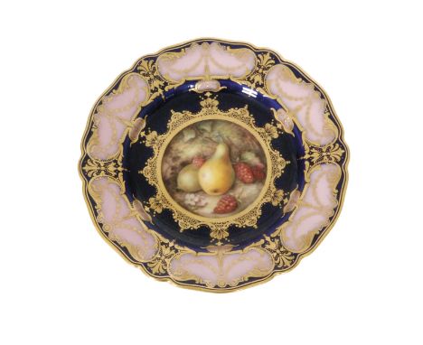 An early 20th Century Royal Worcester cabinet plate decorated by Richard Seabright, the central reserve with hand painted pea