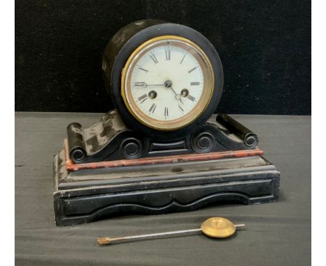 A Belge Noir and Rouge Marble Mantel Clock, of Neoclassical design, 20cm high x 25cm wide x 12cm deep, c.1890. 