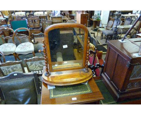 An early 20th Century mahogany framed dressing table mirror.