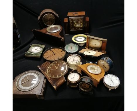 Qty of clocks inc Art Deco chiming clock (with key), Westclox, alarm clocks, Metamec, Ingersoll etc ~ all for spares / repair