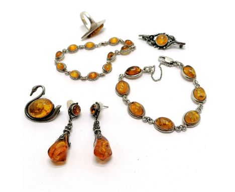 Qty of silver and amber jewellery inc 2 bracelets, ring &amp; brooch (all marked) t/w pair of earrings &amp; swan brooch (unm