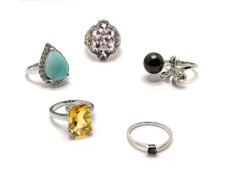 5 x silver stone set rings inc large yellow stone, bee &amp; pearl etc - total weight 28g 