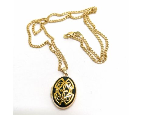 9ct hallmarked gold locket with celtic design on a 9ct hallmarked gold 44cm chain - total weight 4.4g - SOLD ON BEHALF OF THE