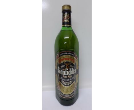 One bottle of Glenfiddich Special Old Reserve Pure Malt Scotch whisky, 1litre