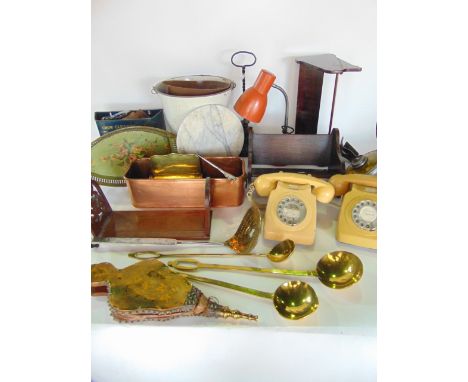 A mixed miscellaneous lot to include various metal wares to include an enamel bucket, a copper planter, a Victorian book slid