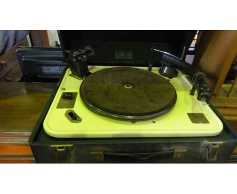 A Volmar record player type 835, serial number 17387 by the industrial sound equipment company, with deck model RC.M80.M with