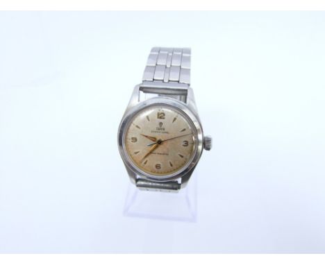 A gentlemans vintage stainless steel 'Tudor' Oyster Royal wrist watch, cream dial with baton numerals and numbered points, wo
