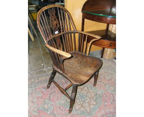 *****A superb late ***19th c.**** Ash and Elm low back Windsor Chair having bent Ash hoop back and arm rail, on spoke shaved 