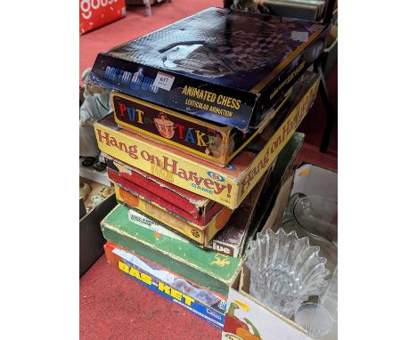 A collection of vintage board games, to include a Doctor Who animated chess set
