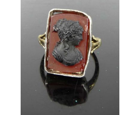 A Victorian 18ct gold intaglio ring, 5.3g, size K, setting dimensions 18 x 13mm