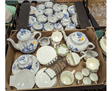 A collection of Spode Fontaine pattern blue and white pottery tea and coffee wares, together with further ceramics 