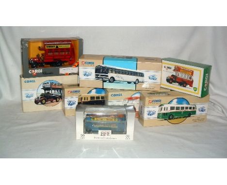 CORGI/EFE a collection of 8 x Buses nos Corgi c858, 96986, 97018, 97810, 98602, 98162 and Thorneycroft BP Double Decker - EFE