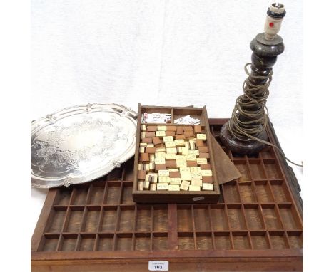 Mahjong set, a printer's tray, serpentine marble table lamp etc 