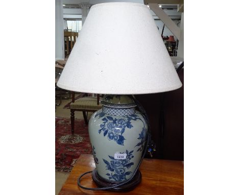 A Chinese style baluster table lamp and shade 
