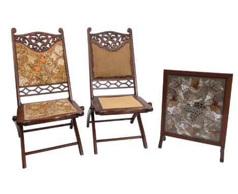 An oak framed and beadwork panel firescreen, in vine pattern decoration, 48cm (1ft 6.3/4in), together with a pair of  Anglo-I