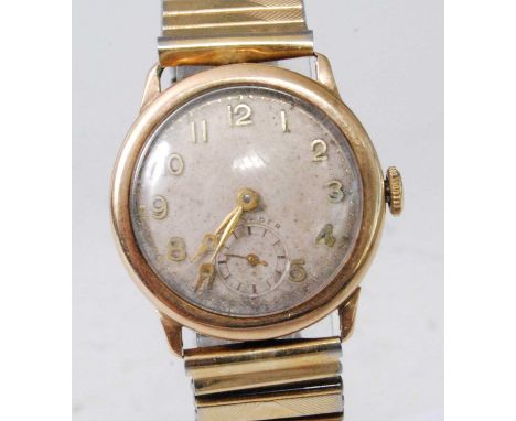 A gent's vintage Crusader 9ct gold cased manual wind wristwatch, having unsigned silvered dial, with subsidiary seconds dial,
