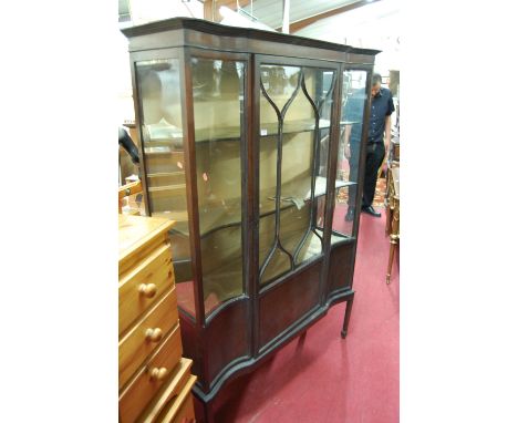 An Edwardian mahogany and chequer strung single door glazed china display cabinet, w.119cm