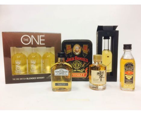 SELECTION OF TWENTY ONE NON-SCOTCH WHISK(E)Y MINIATURES To include: Hibiki Japanese whisky, Wieser's 10 years old Candian whi